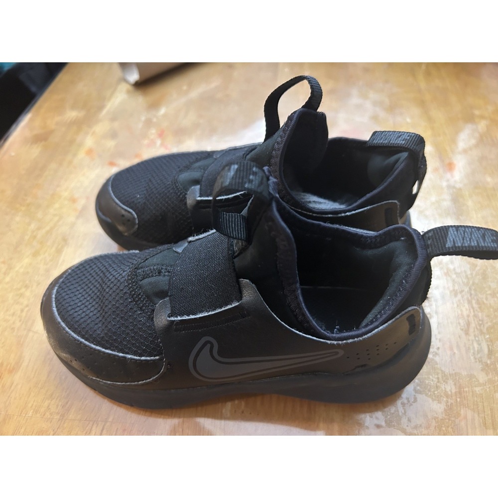 Nike Flex Runner 3 Little Kids' Shoe FN1449 - Black / Black size 13C